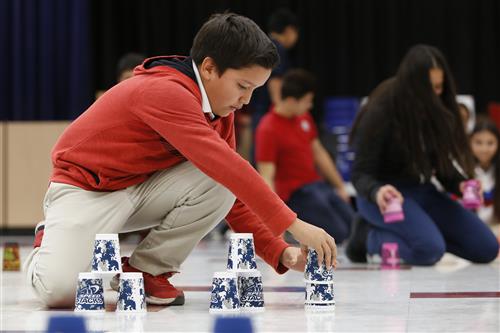 Magoffin cup stacking 
